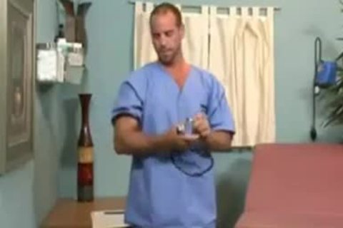 Girth.Brooks' big dick Solo