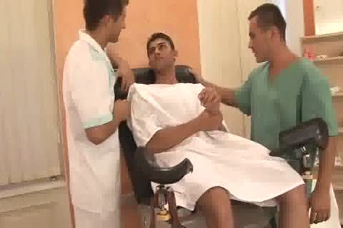 str8 boy In Scene spooge Shawts WOW!