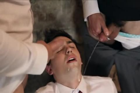 Thirsty teen attractive Eating cum Facial skanks