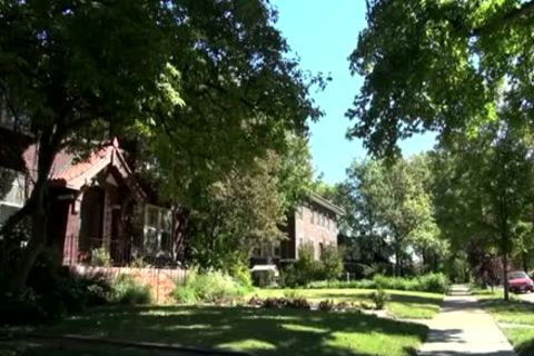 humongous Dicked Top fucks In Locker Room