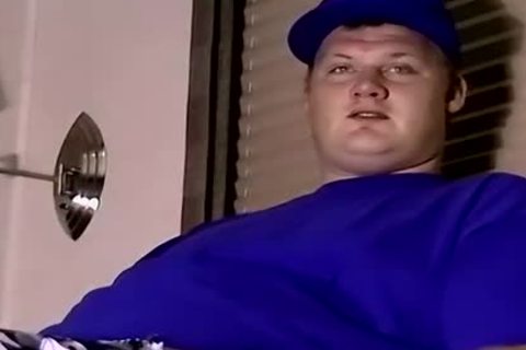 plump Straight chap Chez With A beefy wang receives A oral