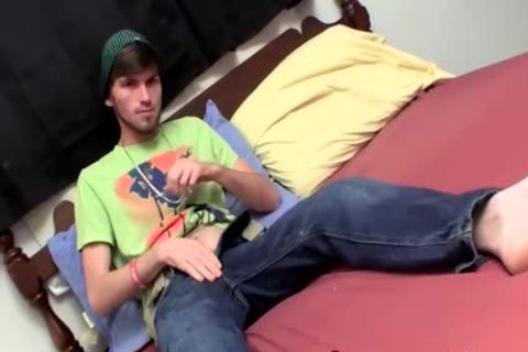 slutty dude Dakota James Knows How To Wanks His Hard 10-Pounder