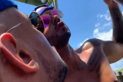 Fuckin´two Beach Bums - ?