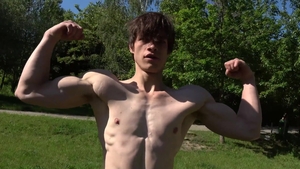 EastBoys - Athletic twink need hard nailining