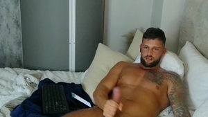 Ескі апаймен порно Порно жігіт резеңке қуыршақты трахает