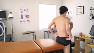 DoctorTapes: Romeo's Unorthodox Vaccination